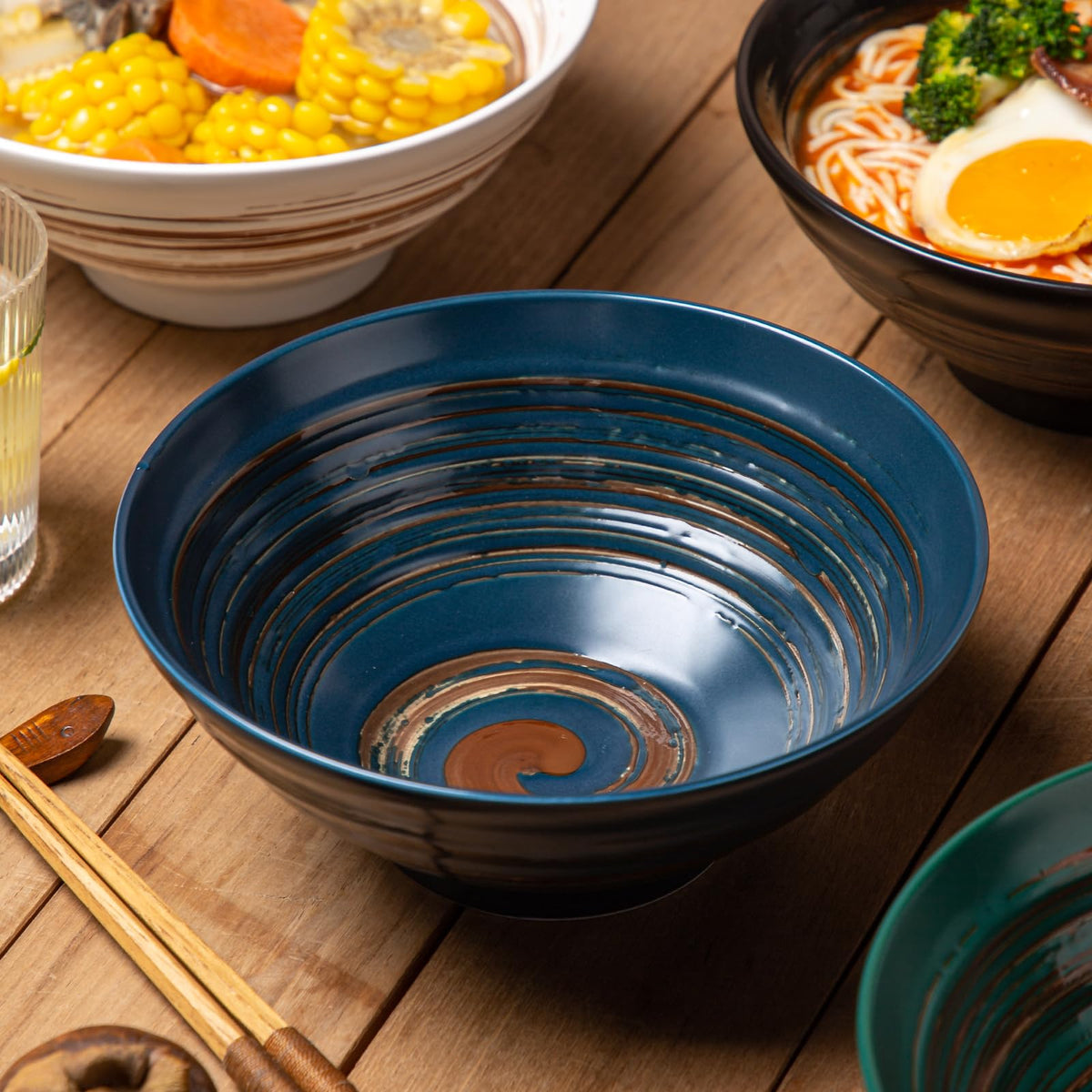 Multicolor Ceramic Ramen Bowl Set of 4 R3575