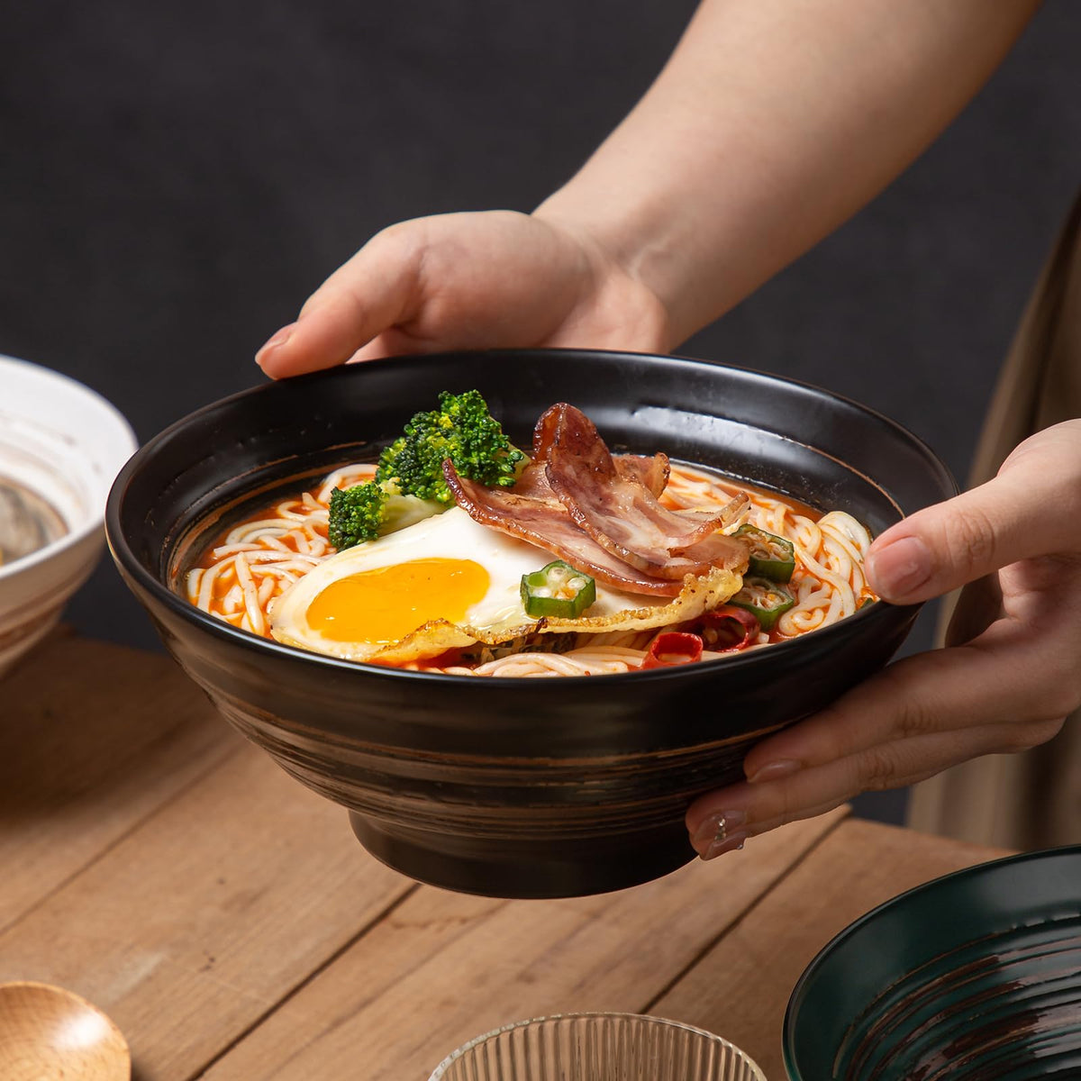 Multicolor Ceramic Ramen Bowl Set of 4 R3575