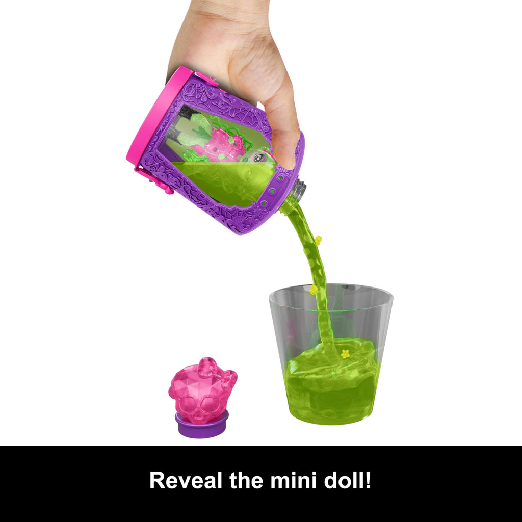 Mini Dolls and Accessories with Water Reveal & Charms M286953