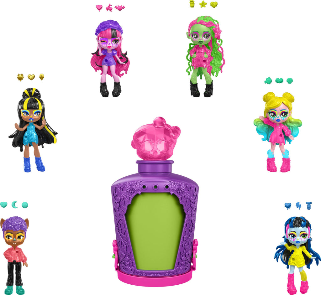 Mini Dolls and Accessories with Water Reveal & Charms M286953