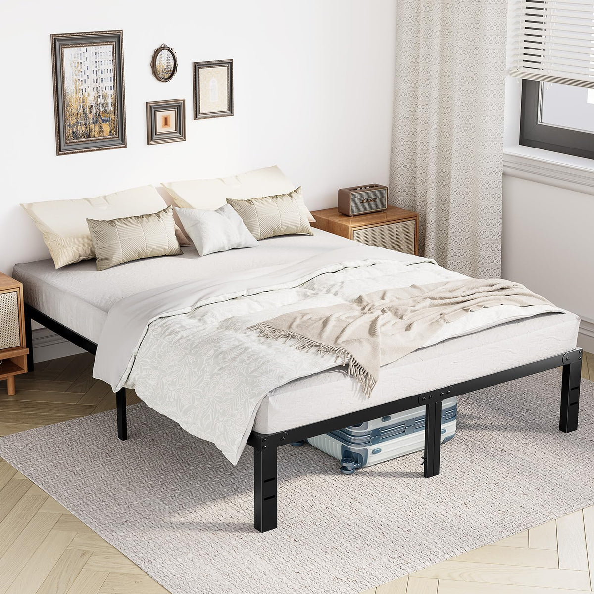 Queen 18 Inch Metal Platform Bed Frame U72300