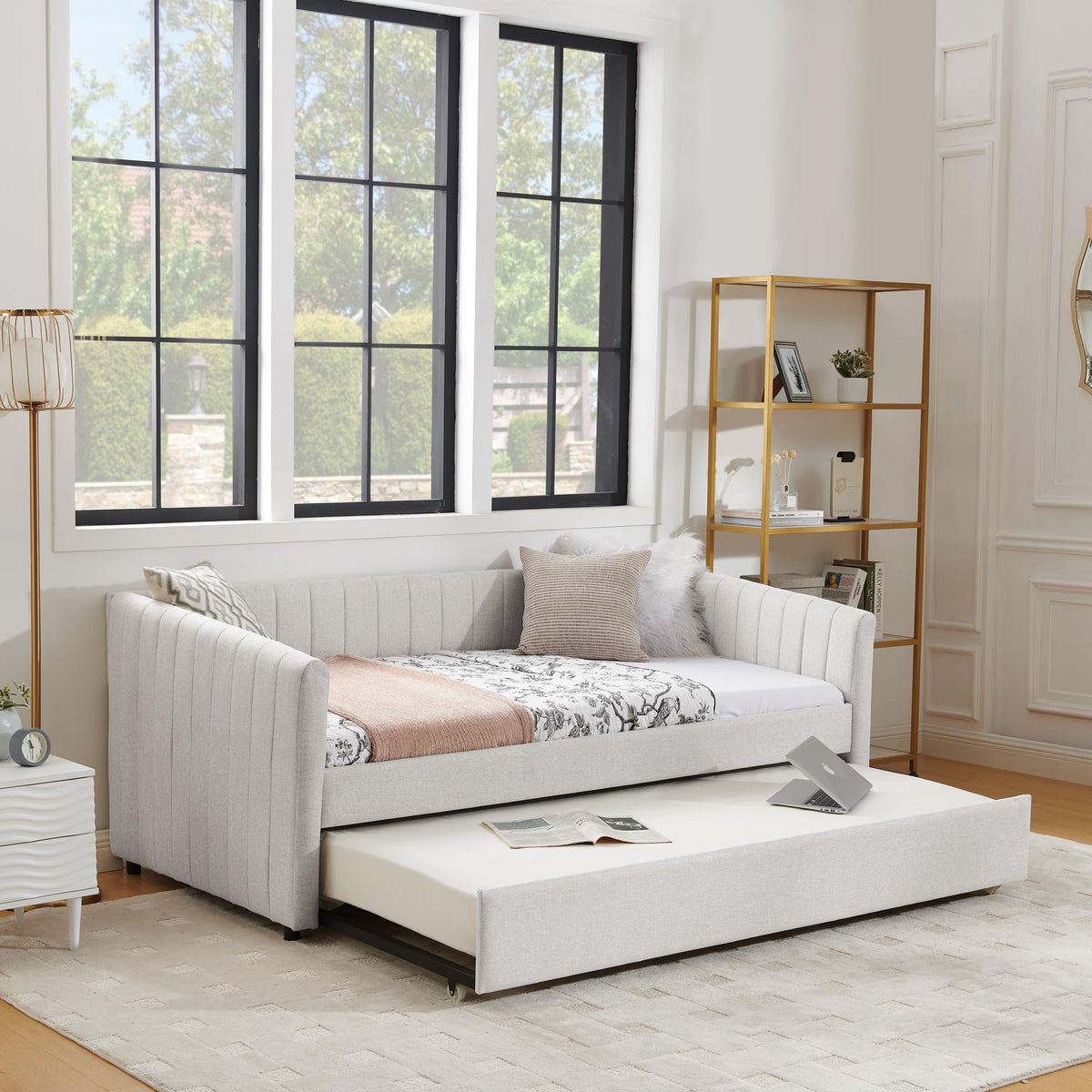 Twin Size Upholstered Linen Daybed with Trundle M2007